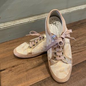 Mephisto tennis shoes